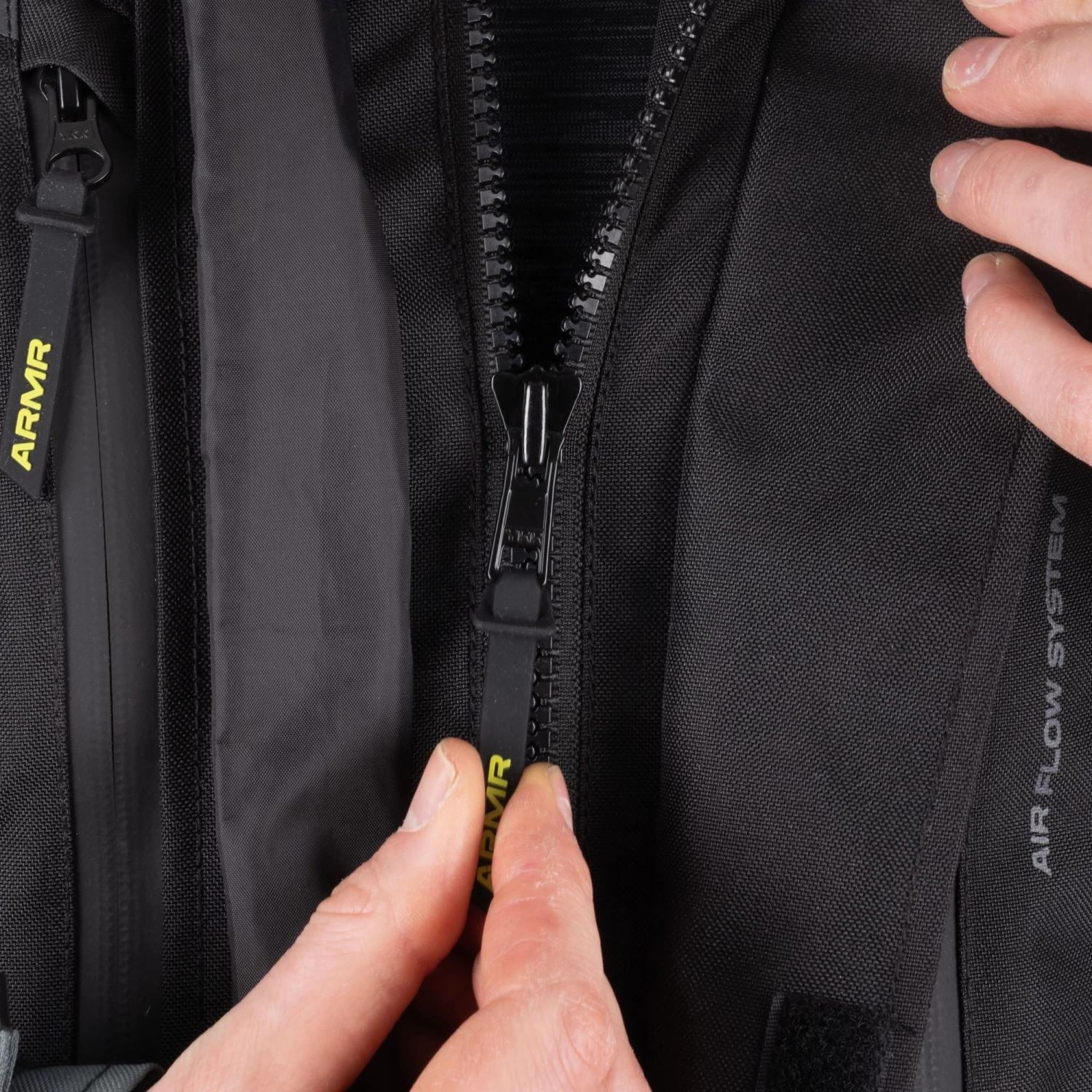 ARMR Kiso 4.0 Jacket – Black/Green/Yellow 10 ARMR Kiso 4.0 Jacket – Black/Green/Yellow - Image 8