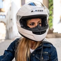 LS2 FF908 Strobe II Plain Helmet – White -Motorcycle Riding Equipment LS2 FF908 Strobe II Plain Motorcycle Helmet White Lifestyle 8