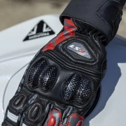 LS2 Feng Gloves – Black/Red -Motorcycle Riding Equipment LS2 Feng Motorcycle Gloves Black Red Lifestyle 4