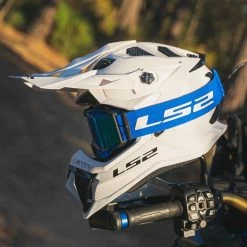 LS2 MX700 Subverter Evo II Plain Helmet – White 30 LS2 MX700 Subverter Evo II Plain Helmet – White -Motorcycle Riding Equipment LS2 MX700 Subverter Evo Plain Motocross Helmet White 2 1