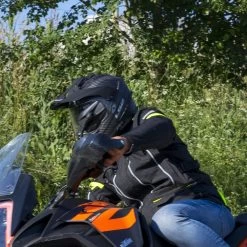 LS2 MX701 Explorer Carbon Plain Helmet -Motorcycle Riding Equipment LS2 MX701 Explorer Carbon Plain Motorcycle Helmet Lifestyle 5