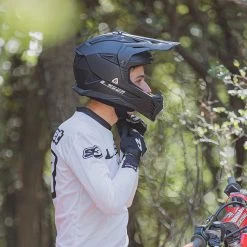 LS2 MX708 Fast II Plain Helmet – Matt Black -Motorcycle Riding Equipment LS2 MX708 Fast II Plain Motorcycle Helmet Matt Black Lifestyle 4