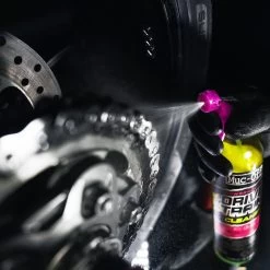 Muc-Off Powersports Drive Train Cleaner 13 Muc-Off Powersports Drive Train Cleaner -Motorcycle Riding Equipment Muc Off Drive Train Cleaner 20467 Lifestyle 3