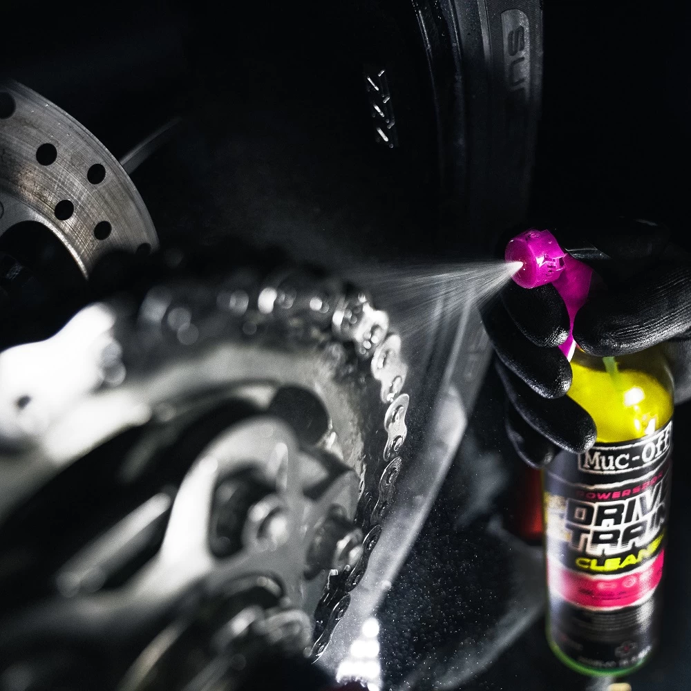 Muc-Off Powersports Drive Train Cleaner 6 Muc-Off Powersports Drive Train Cleaner - Image 4