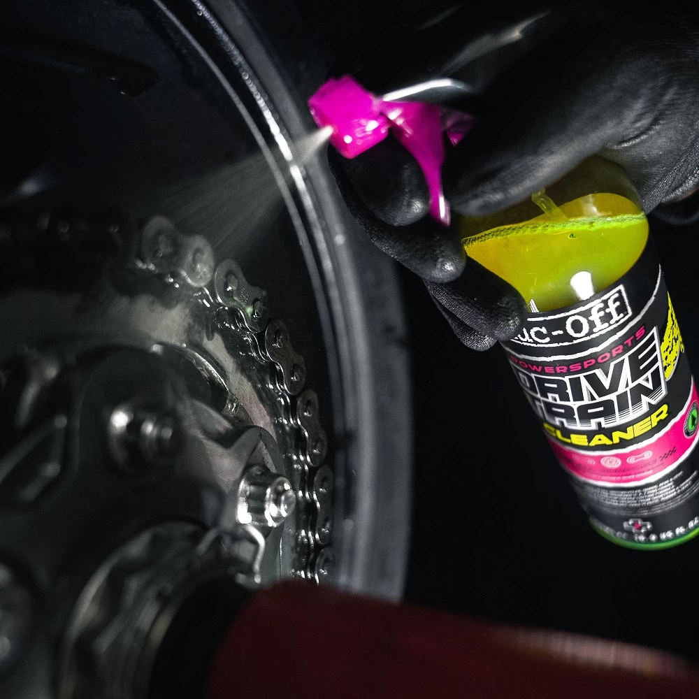 Muc-Off Powersports Drive Train Cleaner 9 Muc-Off Powersports Drive Train Cleaner - Image 7