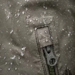 Muc-Off Rain Shield Re-Proofer -Motorcycle Riding Equipment Muc Off Rain Shield Spray 20506 Lifestyle 9