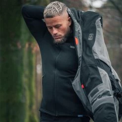 Oxford Advanced Fleece Mid Layer Jacket – Black -Motorcycle Riding Equipment Oxford Advanced Fleece Motorcycle Jacket Black LA214201 Lifestyle 9