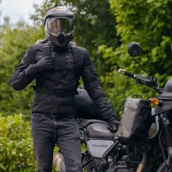 Oxford Aqua C7 Crash Bar Bag – Camouflage -Motorcycle Riding Equipment Oxford Aqua C7 Crash Bar Motorcycle Bag Camouflage OL478 Lifestyle 2