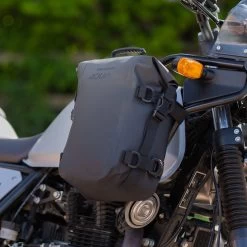 Oxford Aqua C7 Crash Bar Bag – Black -Motorcycle Riding Equipment Oxford Aqua C7 Motorcycle Crash Bar Bag OL457 Lifestyle 1