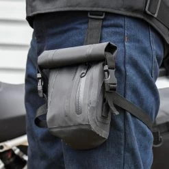 Oxford Aqua L1 Leg Bag -Motorcycle Riding Equipment Oxford Aqua L1 Motorcycle Leg Bag Black OL758 Lifestyle 3