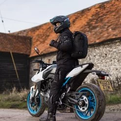 Oxford Atlas B-30 Backpack – Black -Motorcycle Riding Equipment Oxford Atlas B 20 Advanced Motorcycle Backpack Black OL00301 Lifestyle 1 1