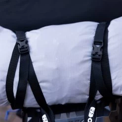 Oxford Atlas B-Clip 17 Mm Straps – Black -Motorcycle Riding Equipment Oxford Atlas B Hook 17 mm Motorcycle Luggage Straps Black Lifestyle 1 2