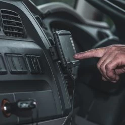 Oxford CLIQR Surface Device Mount 16 Oxford CLIQR Surface Device Mount -Motorcycle Riding Equipment Oxford CLIQR Surface Device Mount OX858 Lifestyle 1