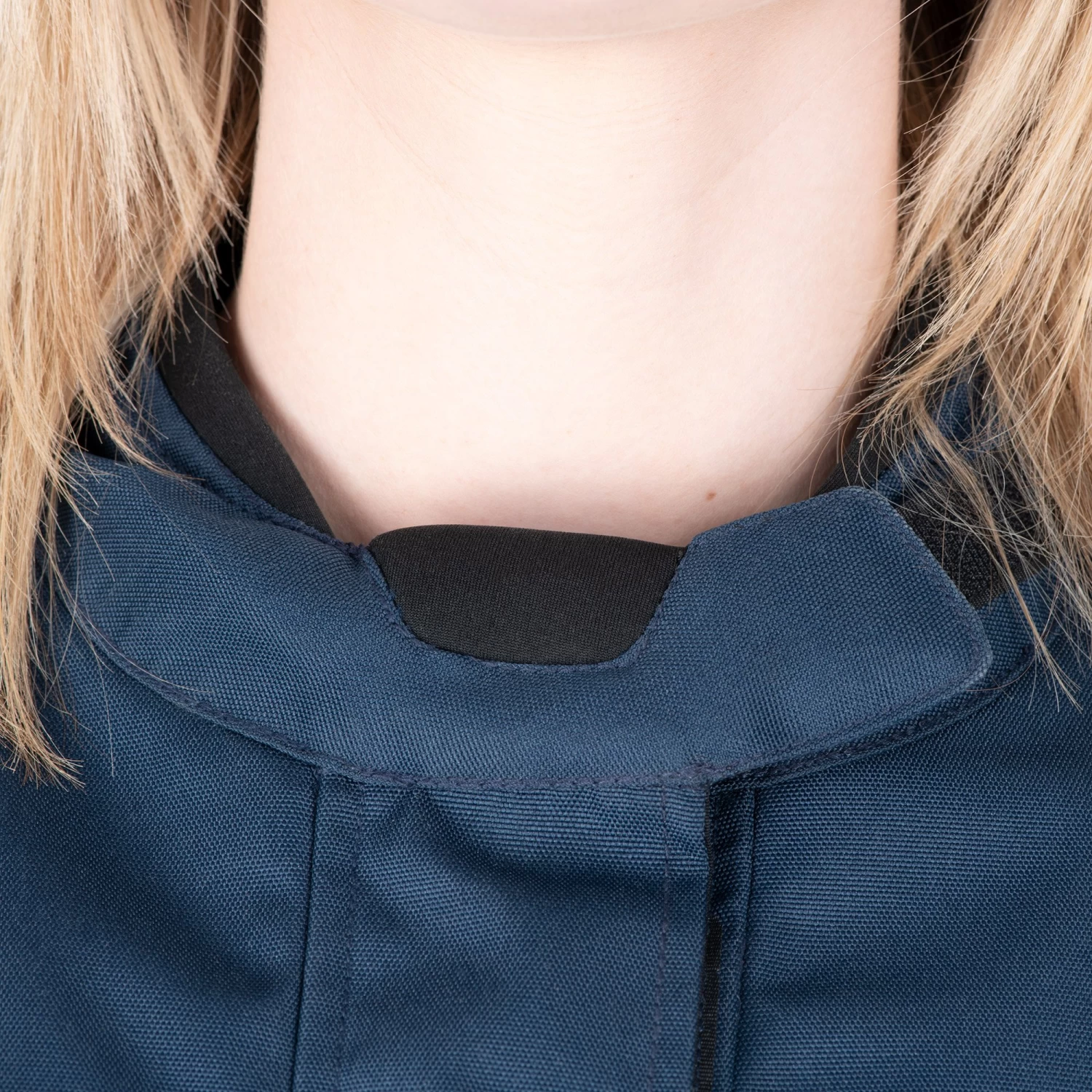 Oxford Dakota 3.0 Women’s Jacket – Navy/Black 6 Oxford Dakota 3.0 Women’s Jacket – Navy/Black - Image 4