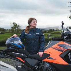 Oxford Dakota 3.0 Women’s Jacket – Navy/Black 27 Oxford Dakota 3.0 Women’s Jacket – Navy/Black -Motorcycle Riding Equipment Oxford Dakota 3.0 Ladies Motorcycle Jacket Navy Lifestyle 1