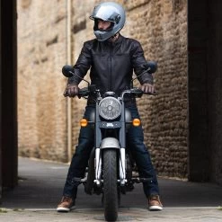 Oxford Holton Leather Jacket – Brown -Motorcycle Riding Equipment Oxford Holton Leather Motorcycle Jacket Brown Lifestyle 3