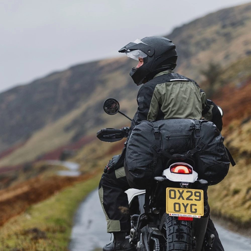 Oxford Mondial 2.0 Jacket – Black/Olive 6 Oxford Mondial 2.0 Jacket – Black/Olive - Image 4