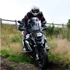 Oxford Montreal 4.0 Trousers – Black/Grey/Red -Motorcycle Riding Equipment Oxford Montreal 4.0 Lifestyle 4