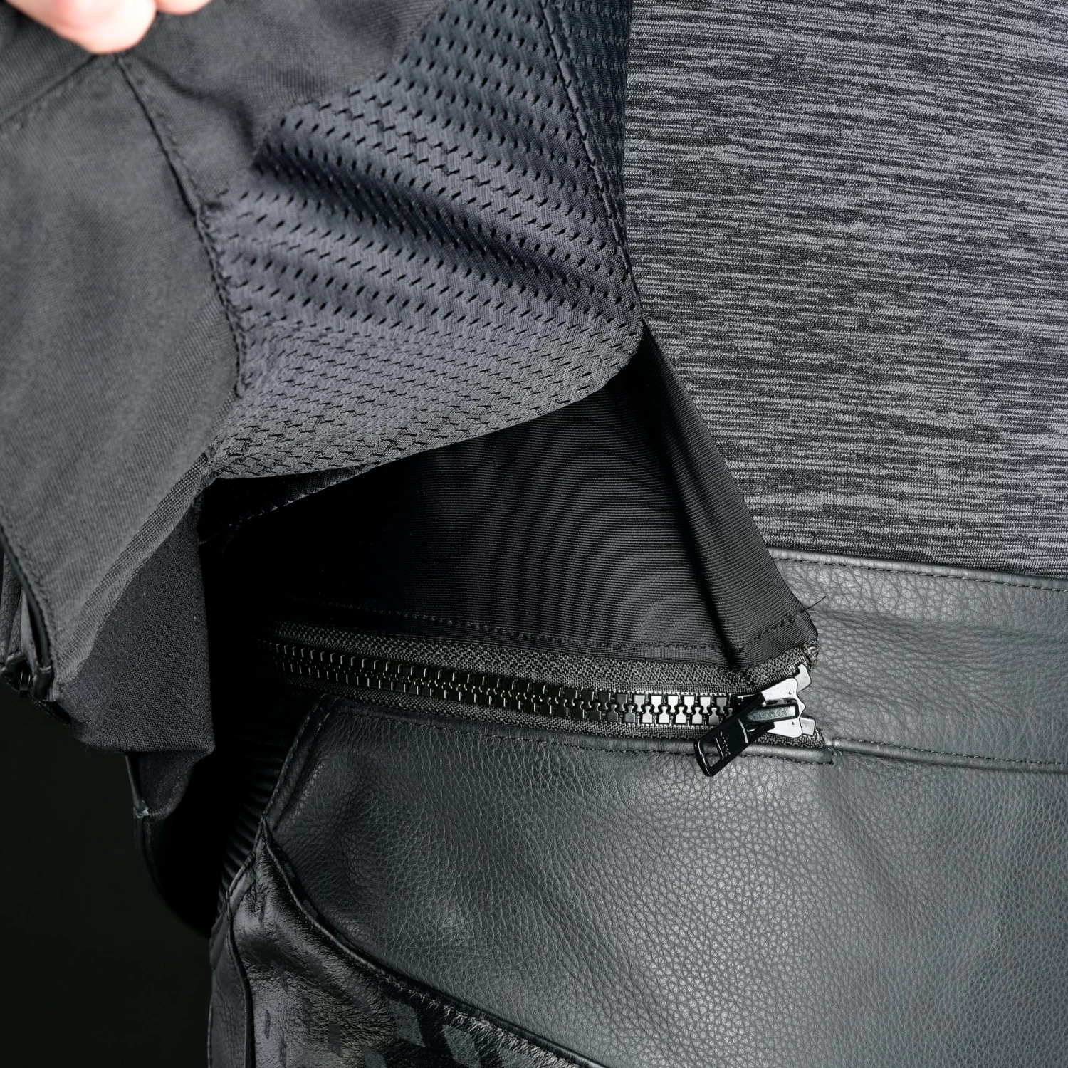 Oxford Nexus 1.0 Leather Jacket – Black/White 13 Oxford Nexus 1.0 Leather Jacket – Black/White - Image 11