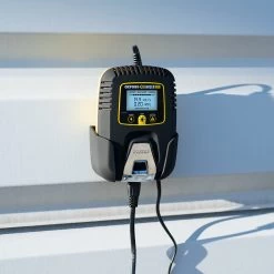 Oxford Oximiser 900 Battery Charger -Motorcycle Riding Equipment Oxford Oximiser 900 Motorcycle Battery Charger EL570 Lifestyle 3