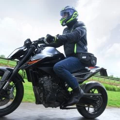 Oxford XW3R Waist Bag -Motorcycle Riding Equipment Oxford XW3R Motorcycle Waist Bag OL866 Lifestyle 6