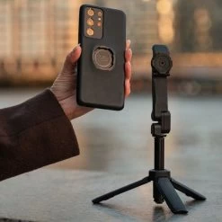 Quad Lock Samsung Galaxy S23 Ultra Phone Case -Motorcycle Riding Equipment Quad Lock Samsung Galaxy Motorcycle Phone Case Lifestyle 4 3