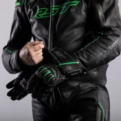 RST S1 Gloves – Black/Black -Motorcycle Riding Equipment RST S1 Motorcycle Gloves Green Lifestyle 3 1