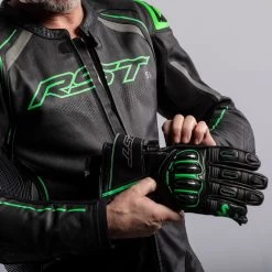 RST S1 Gloves – Black/Black -Motorcycle Riding Equipment RST S1 Motorcycle Gloves Green Lifestyle 4 1