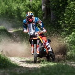 Shoei VFX-WR 06 Jammer Helmet – TC1 -Motorcycle Riding Equipment Shoei VFX WR 06 Motocross Helmet Lifestyle 5 3