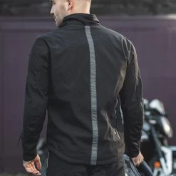 Spada Commute Jacket – Black -Motorcycle Riding Equipment Spada Commute Motorcycle Jacket Black Lifestyle 7