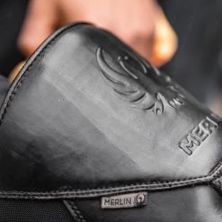 Tru-Tension Leather Cleaner 400 Ml -Motorcycle Riding Equipment Tru Tension Leather Motorcycle Protect 400 ml TRU030 Lifestyle 5